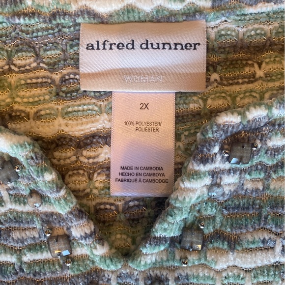 NWT Alfred Dunner Woman Lake Geneva Multicolor Sweater. - Picture 2 of 4